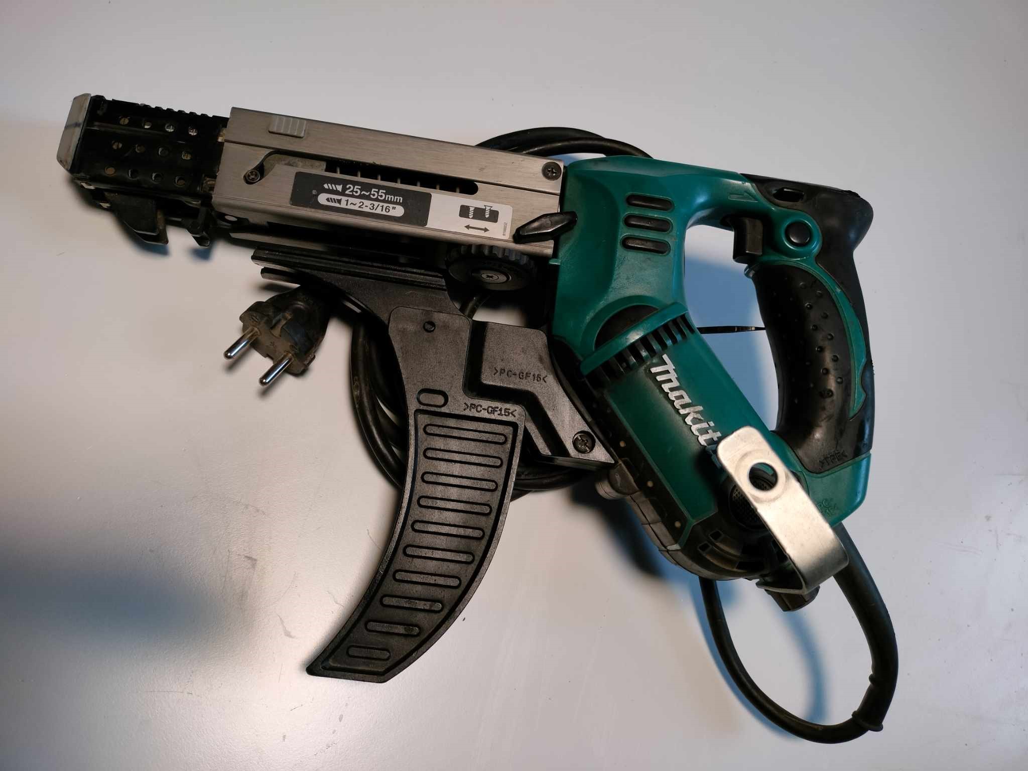 Elektriline kruvikeeraja Makita