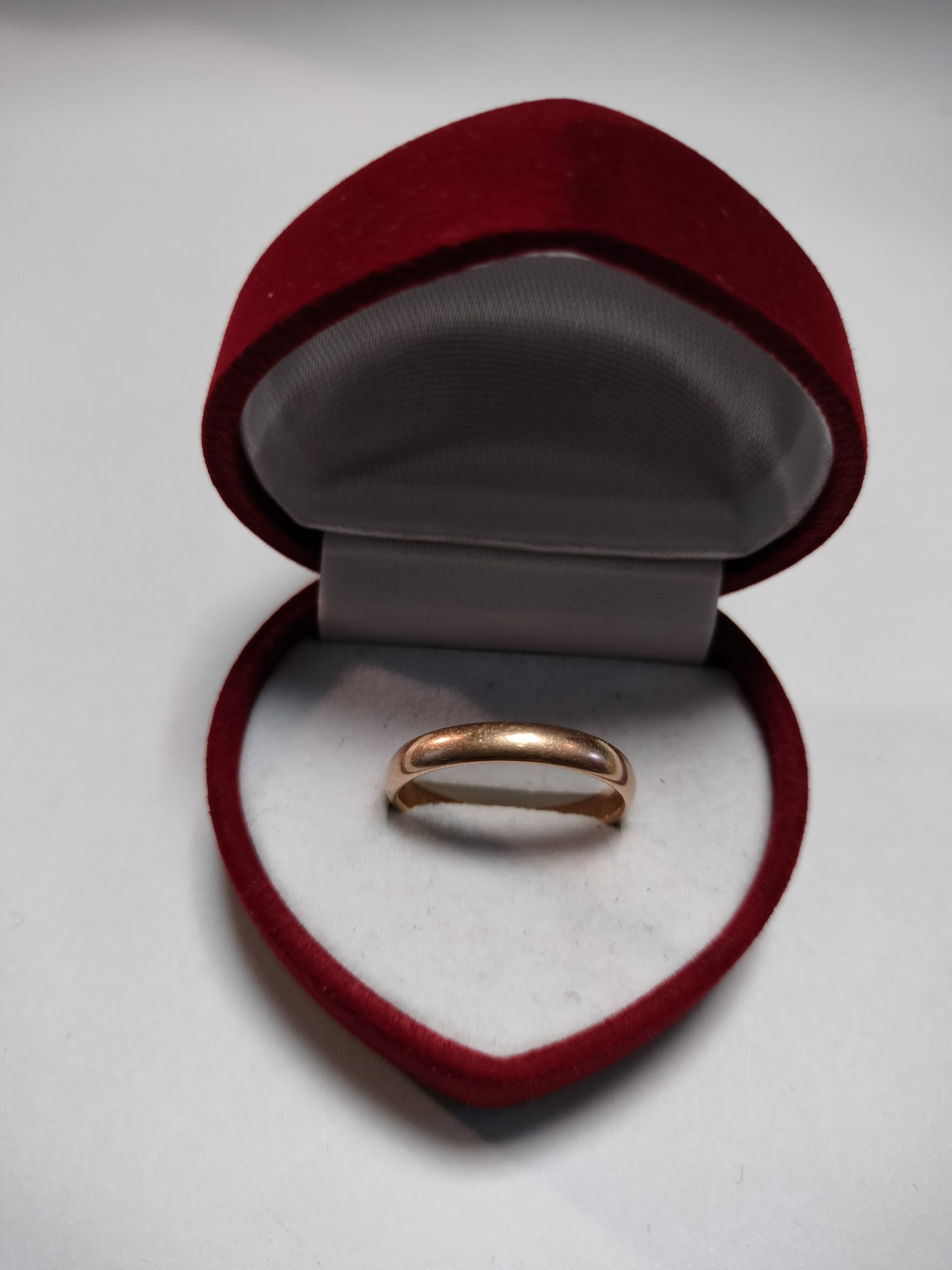 Abielusõrmus S:18,5