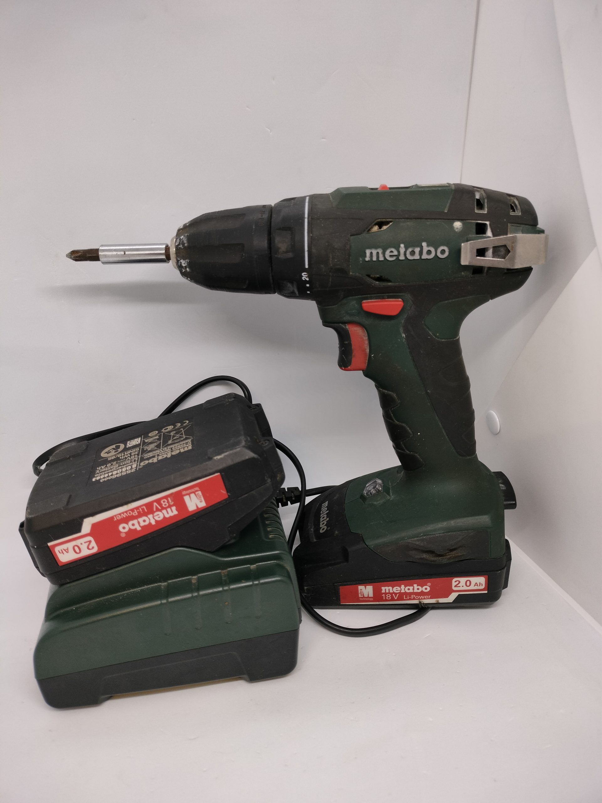 Akutrell Metabo BS 18 L komplekt, 18 V, 2 x 2 Ah, laadija