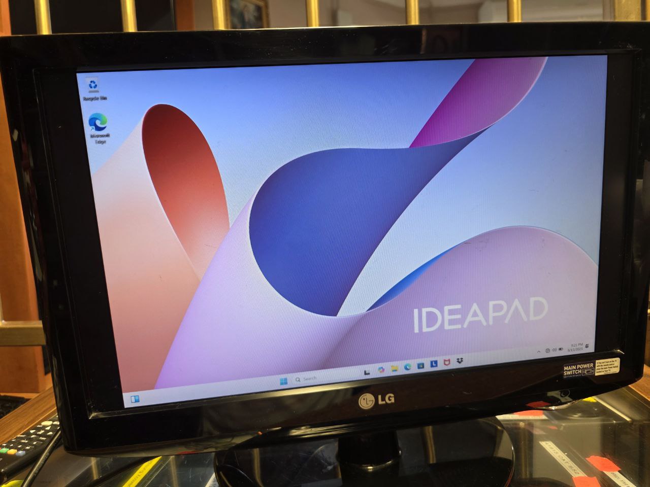Monitor/Teler LG 19"